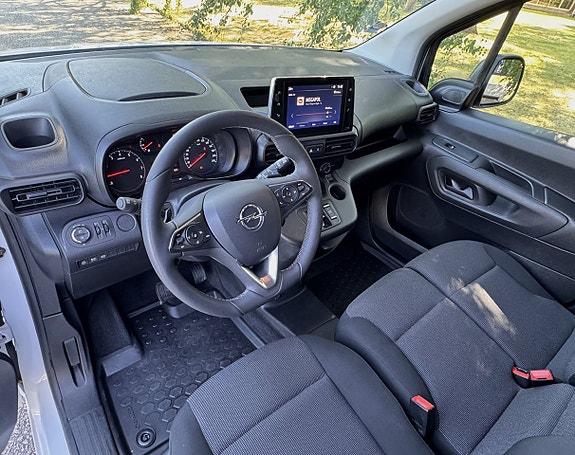 Opel Combo 13 of 24