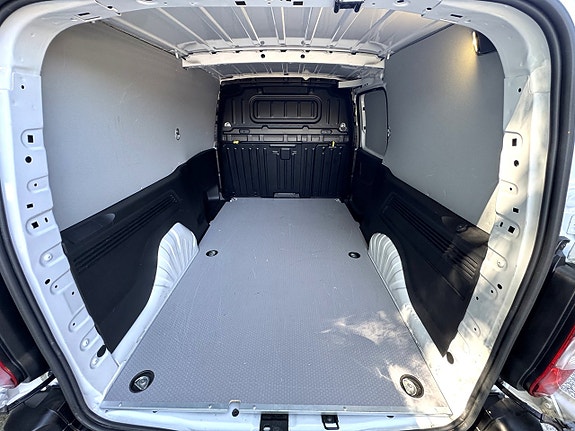 Opel Combo 18 of 24