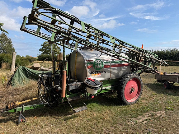 Moteska 3500L 24 meter 2 of 5