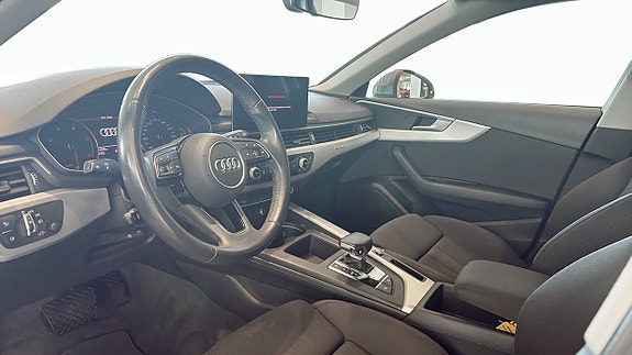 Audi A4 7 of 16