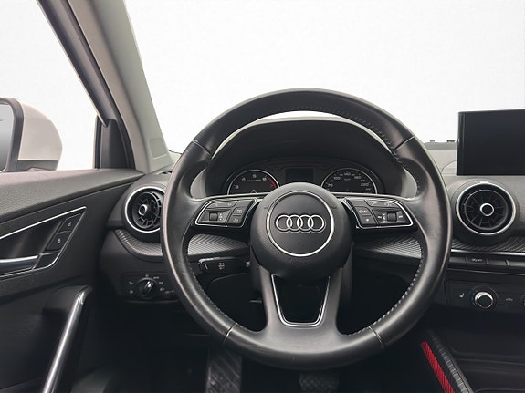 Audi Q2 13 of 29