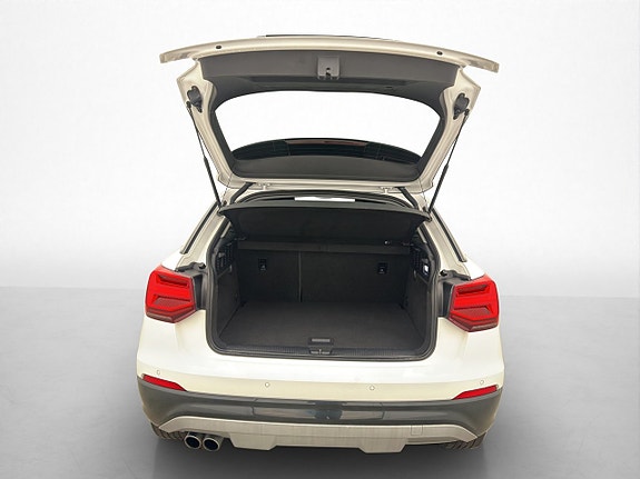 Audi Q2 25 of 29