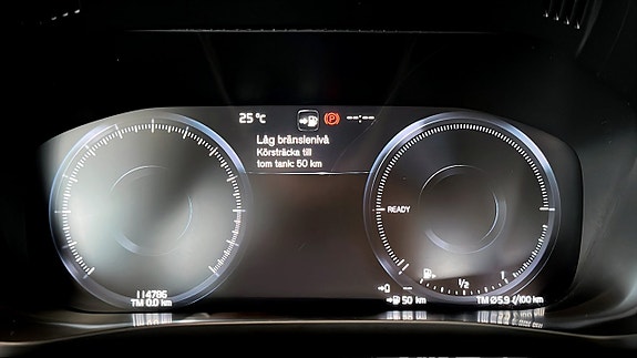 Volvo XC60 15 of 15