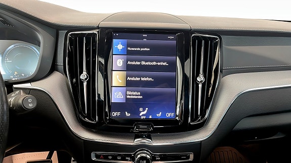 Volvo XC60 10 of 15