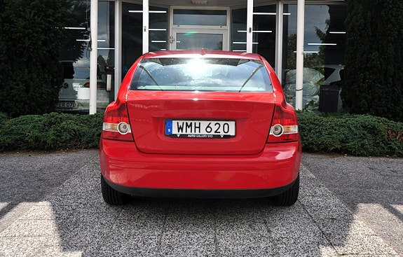 Volvo S40 6 of 9