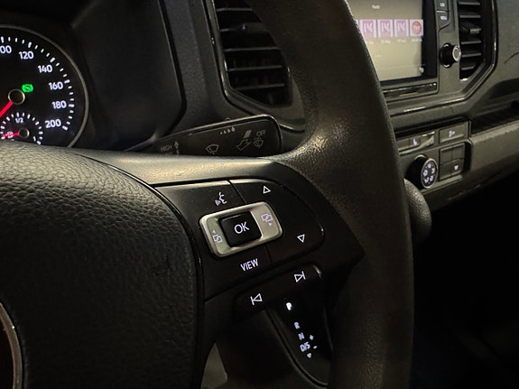 Volkswagen Crafter 17 of 20