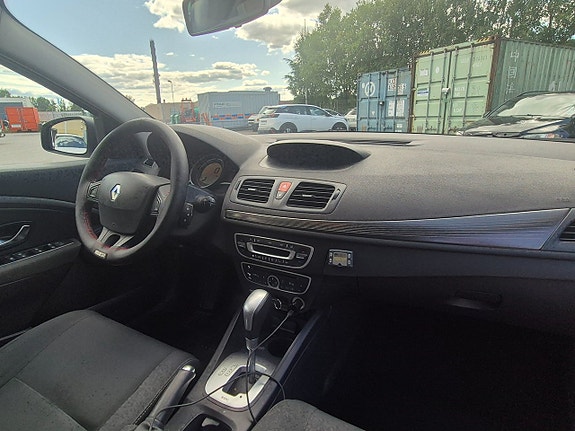 Renault Megane 15 of 19