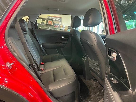 Kia Niro 14 of 24