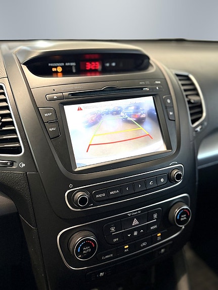 Kia Sorento 9 of 9