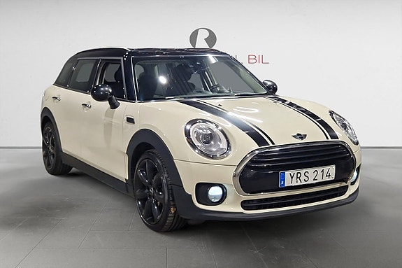 MINI Cooper 9 of 17