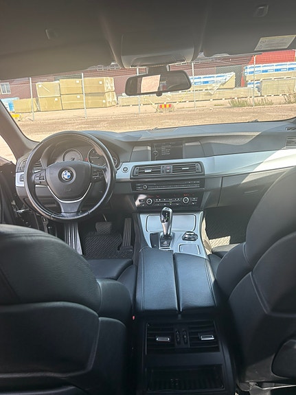 BMW 520d 5 of 5