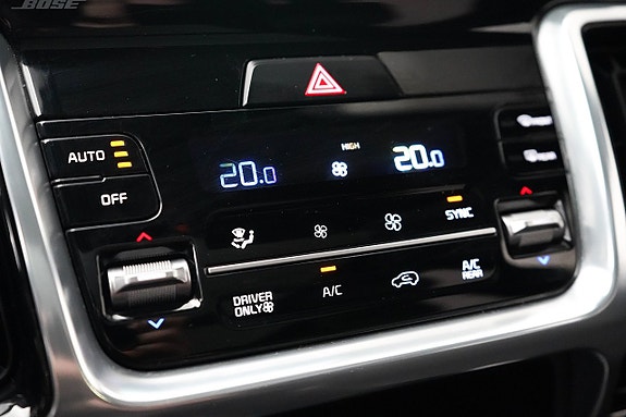 Kia Sorento 17 of 26