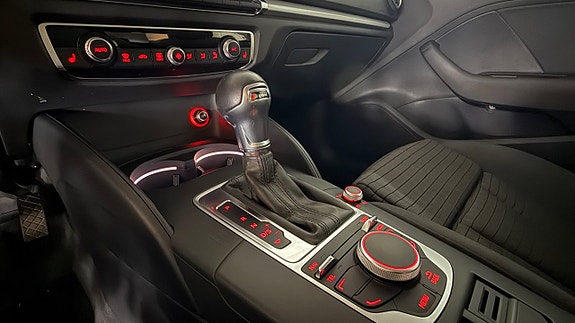 Audi A3 4 of 18