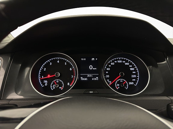 Volkswagen Golf Alltrack 17 of 30