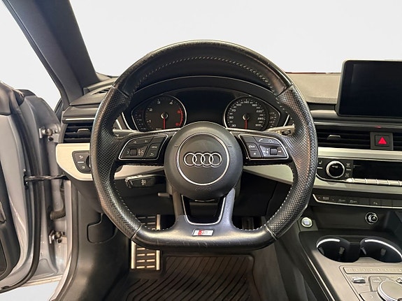 Audi A5 12 of 16