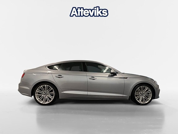 Audi A5 2 of 16