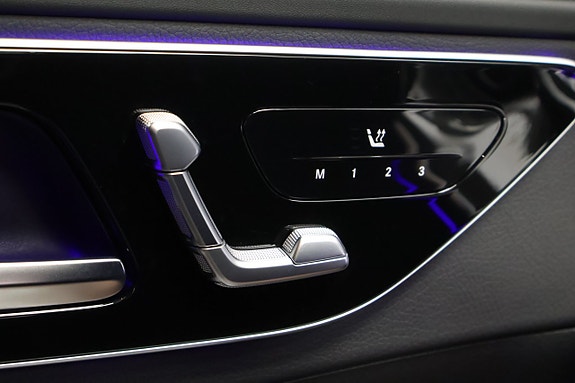 Mercedes-Benz C300 d 16 of 25