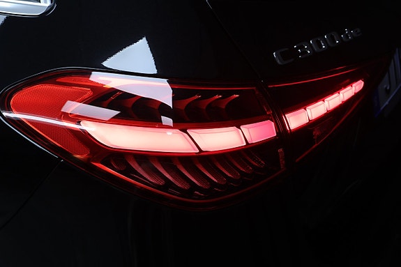 Mercedes-Benz C300 d 9 of 25