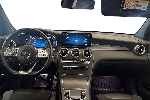 Mercedes-Benz GLC300 de 13 of 20