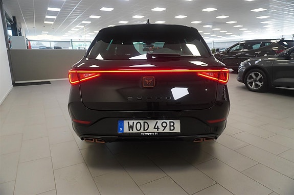 Seat Leon 10 of 13