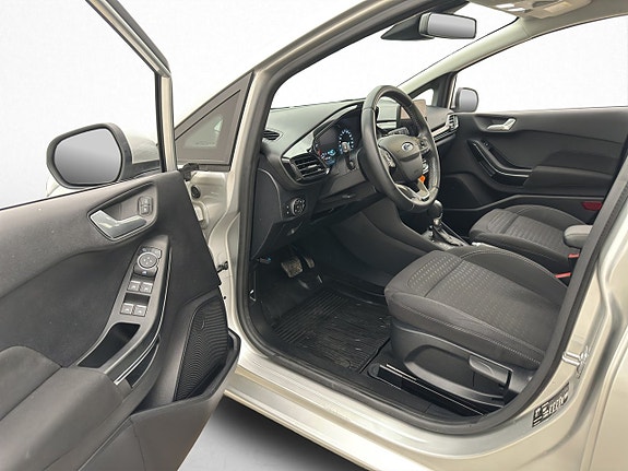 Ford Fiesta 10 of 25