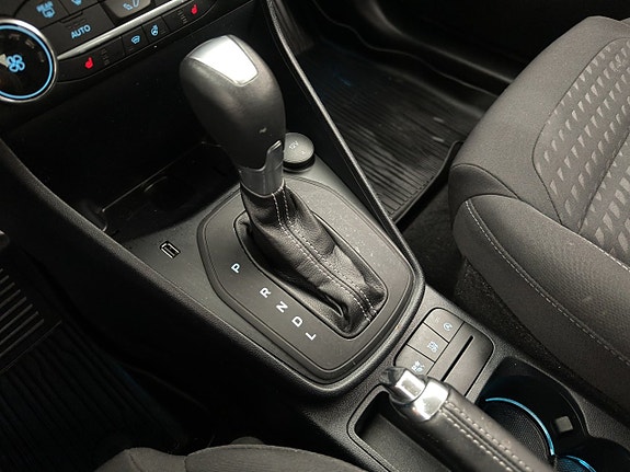 Ford Fiesta 17 of 25