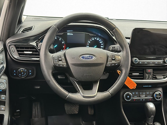 Ford Fiesta 11 of 25