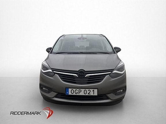 Opel Zafira Tourer 2 of 29