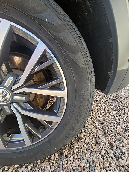 Volkswagen Tiguan 21 of 30