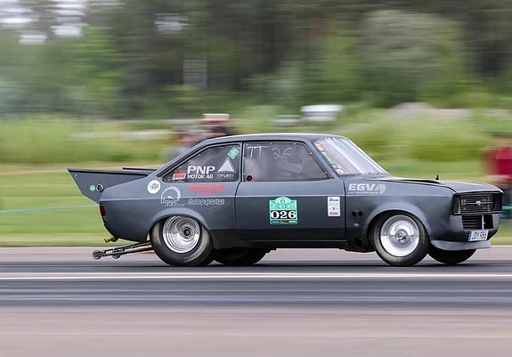 Ford Escort 3 of 10