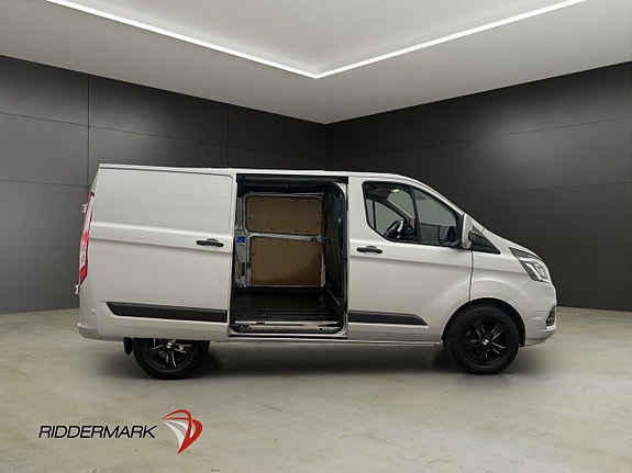 Ford Transit Custom 11 of 29