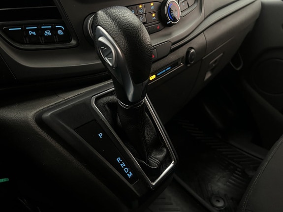 Ford Transit Custom 24 of 29