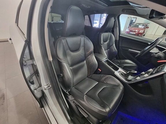 Volvo V60 17 of 24