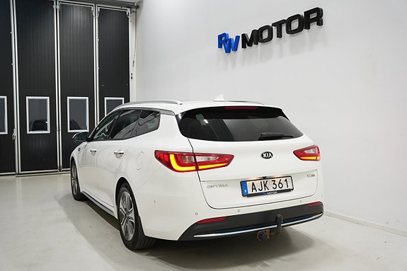 Kia Optima 4 of 29