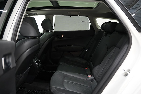 Kia Optima 25 of 29
