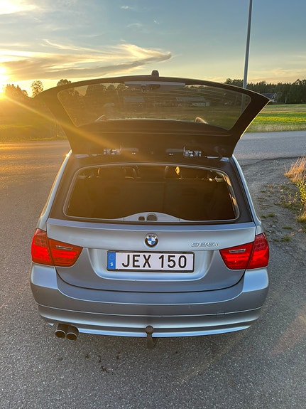 BMW 325i 7 of 15