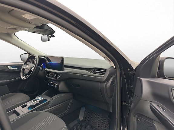 Ford Kuga 24 of 30