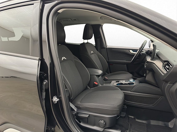 Ford Kuga 23 of 30