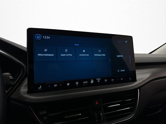 Ford Kuga 19 of 30