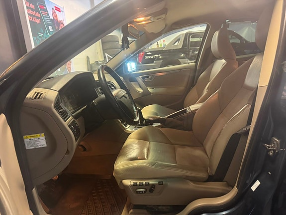 Volvo S60 16 of 22