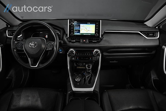 Toyota RAV4 18 of 30