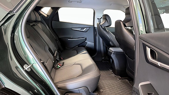 Kia EV6 5 of 23