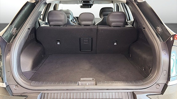 Kia EV6 10 of 23