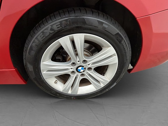 BMW 320 29 of 30