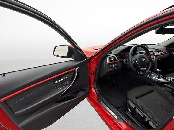 BMW 320 15 of 30