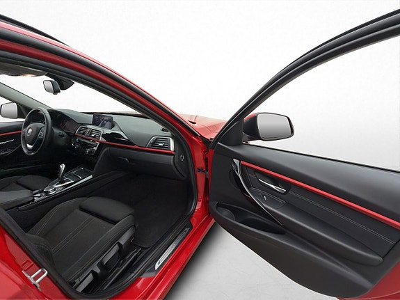 BMW 320 11 of 30