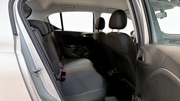 Opel Corsa 5 of 17