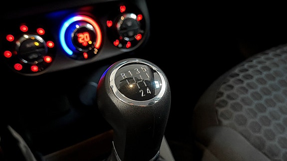 Opel Corsa 15 of 17