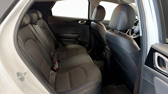 Kia XCeed 5 of 26