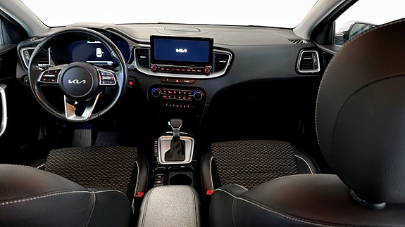 Kia XCeed 4 of 26